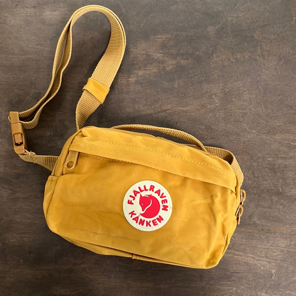 Fjallraven Mustard Fanny Pack, pouch